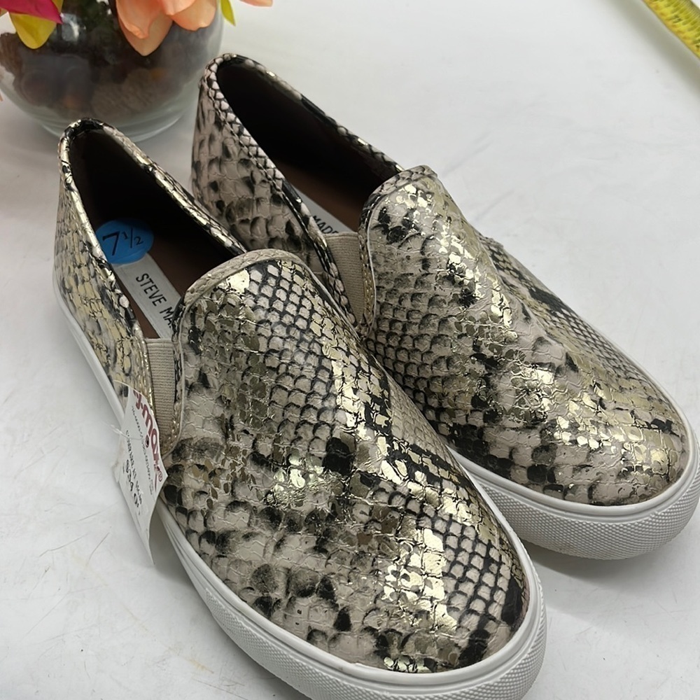 Steve Madden NWT Safary Animal Print Cream Gold Gray Slip On Loafer Sz 7.5